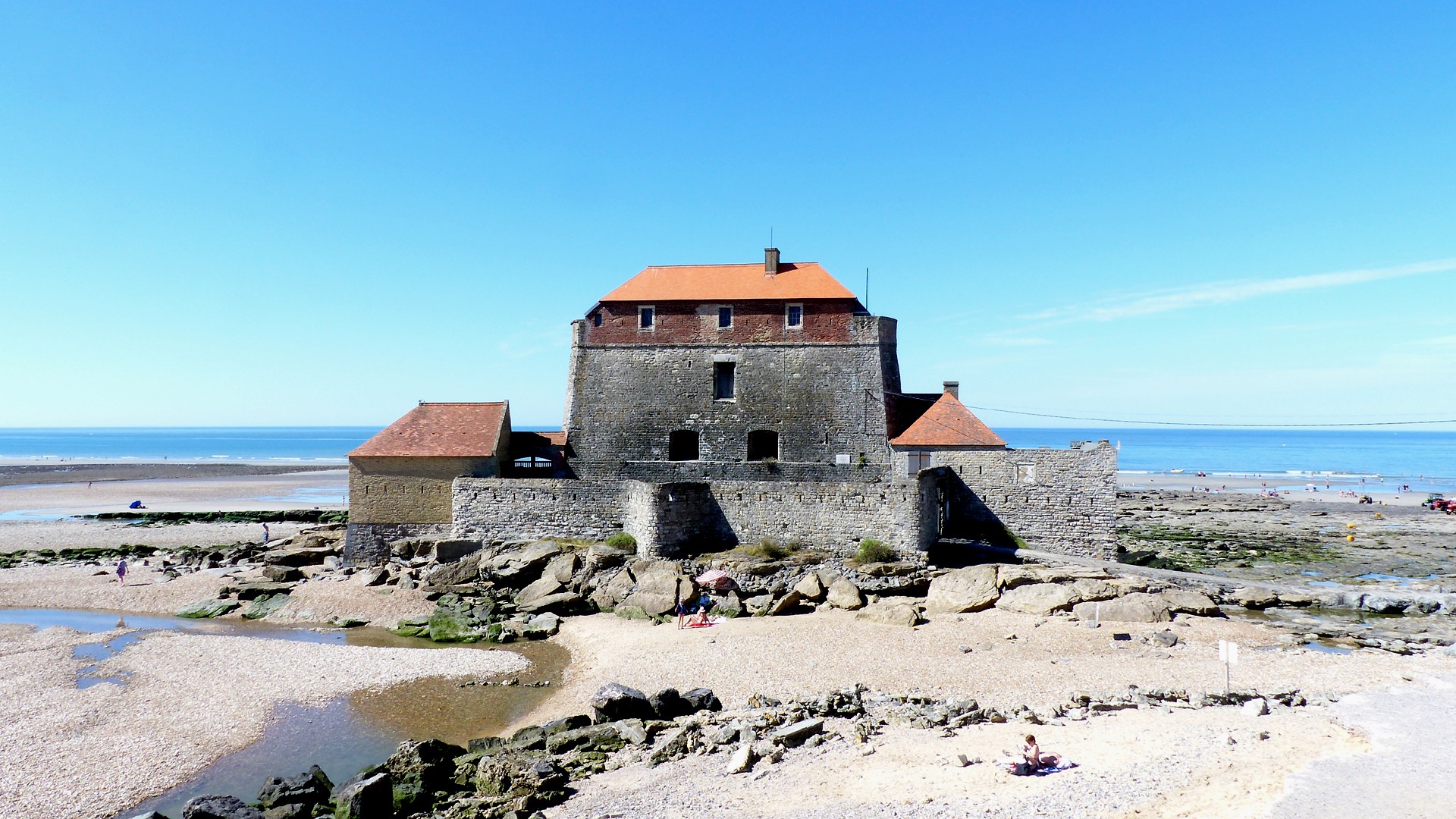 Fonds d'cran Voyages : Europe France > Nord Pas de Calais Fort Vauban à Ambleteuse (Côte d'Opale)