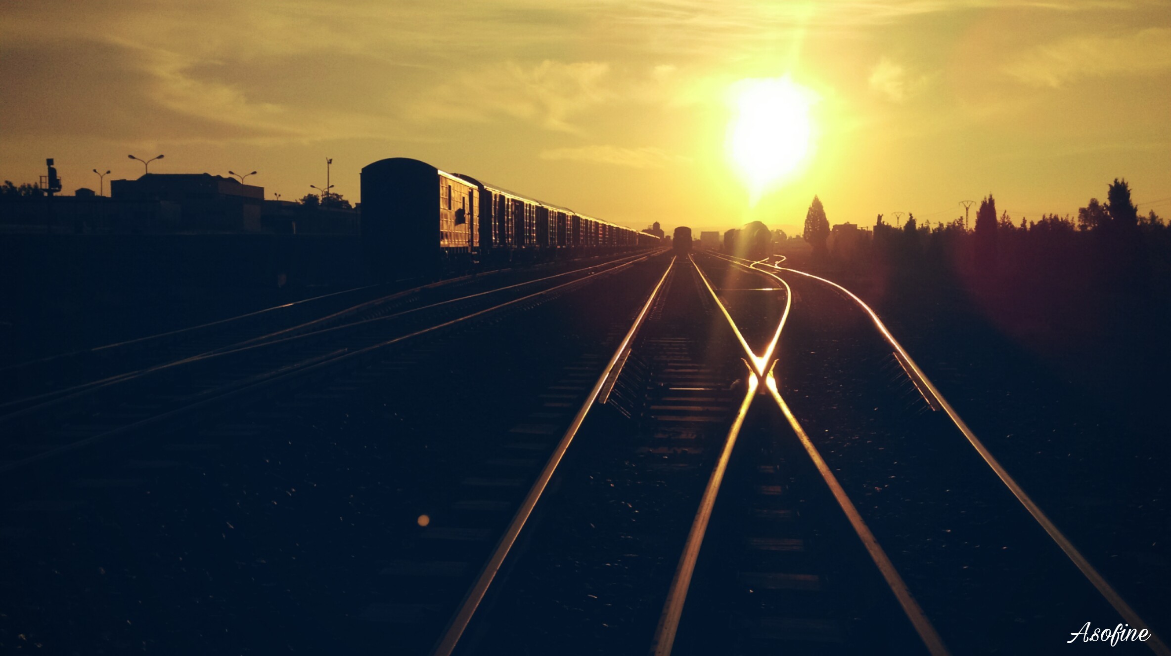 Fonds d'cran Transports divers Trains Gare de train 