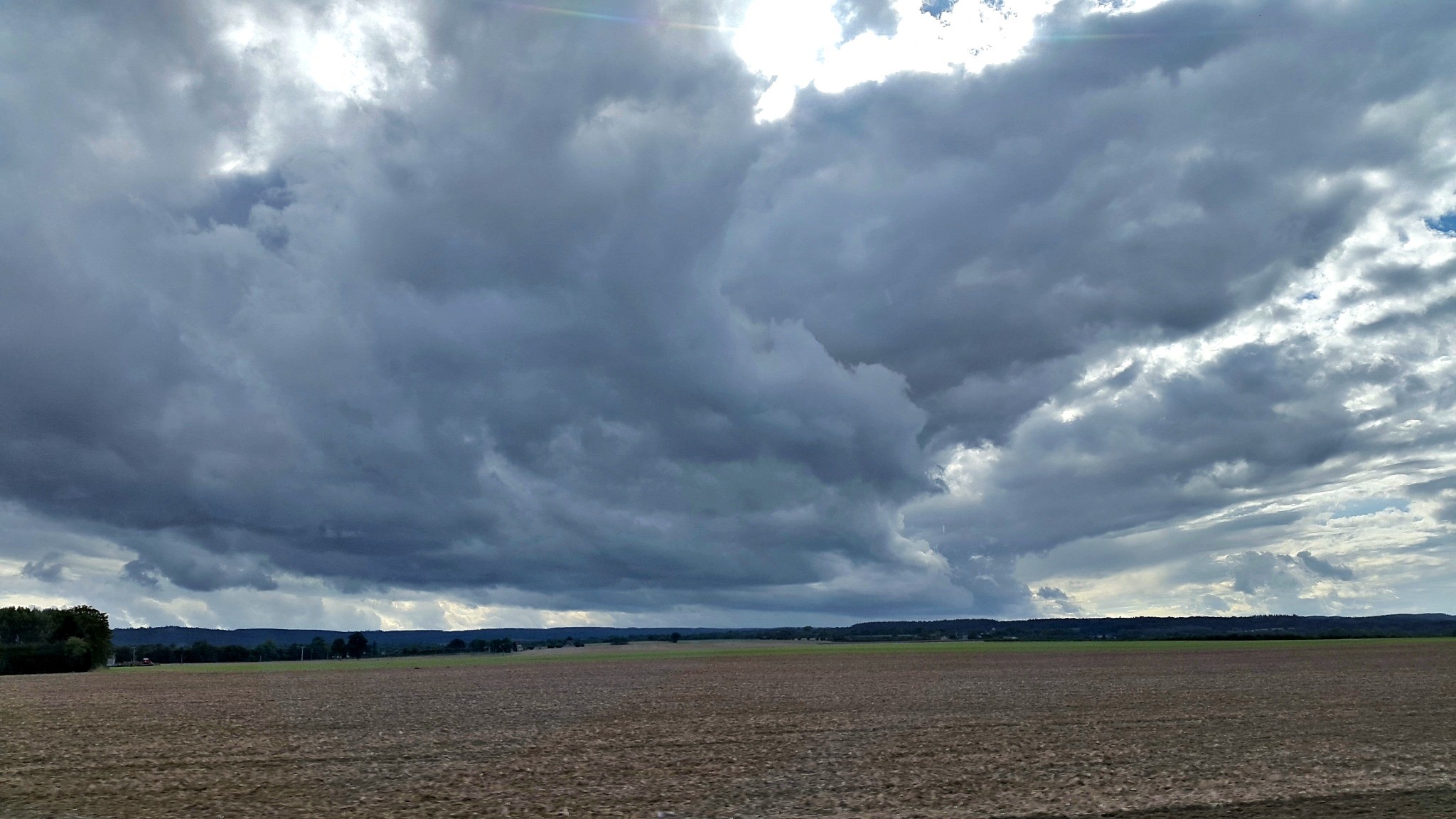 Fonds d'cran Nature Ciel - Nuages ciel nuageux