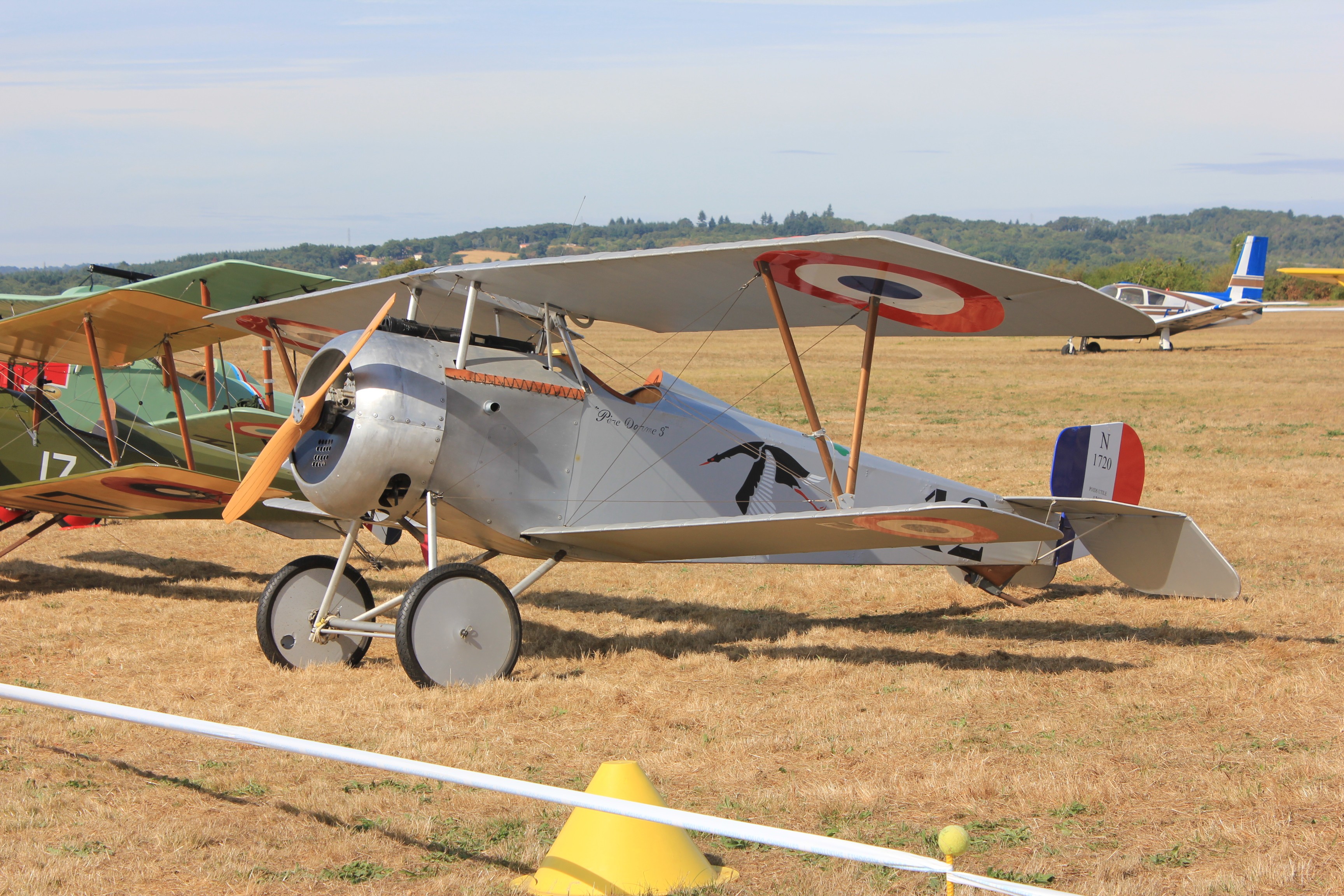 Fonds d'cran Avions Divers Meeting St junien .87. anne 2016.