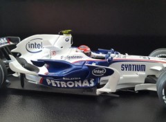  Voitures Sauber BMW F1.08 ( Robert KUBICA winner GP Canada 2008 )