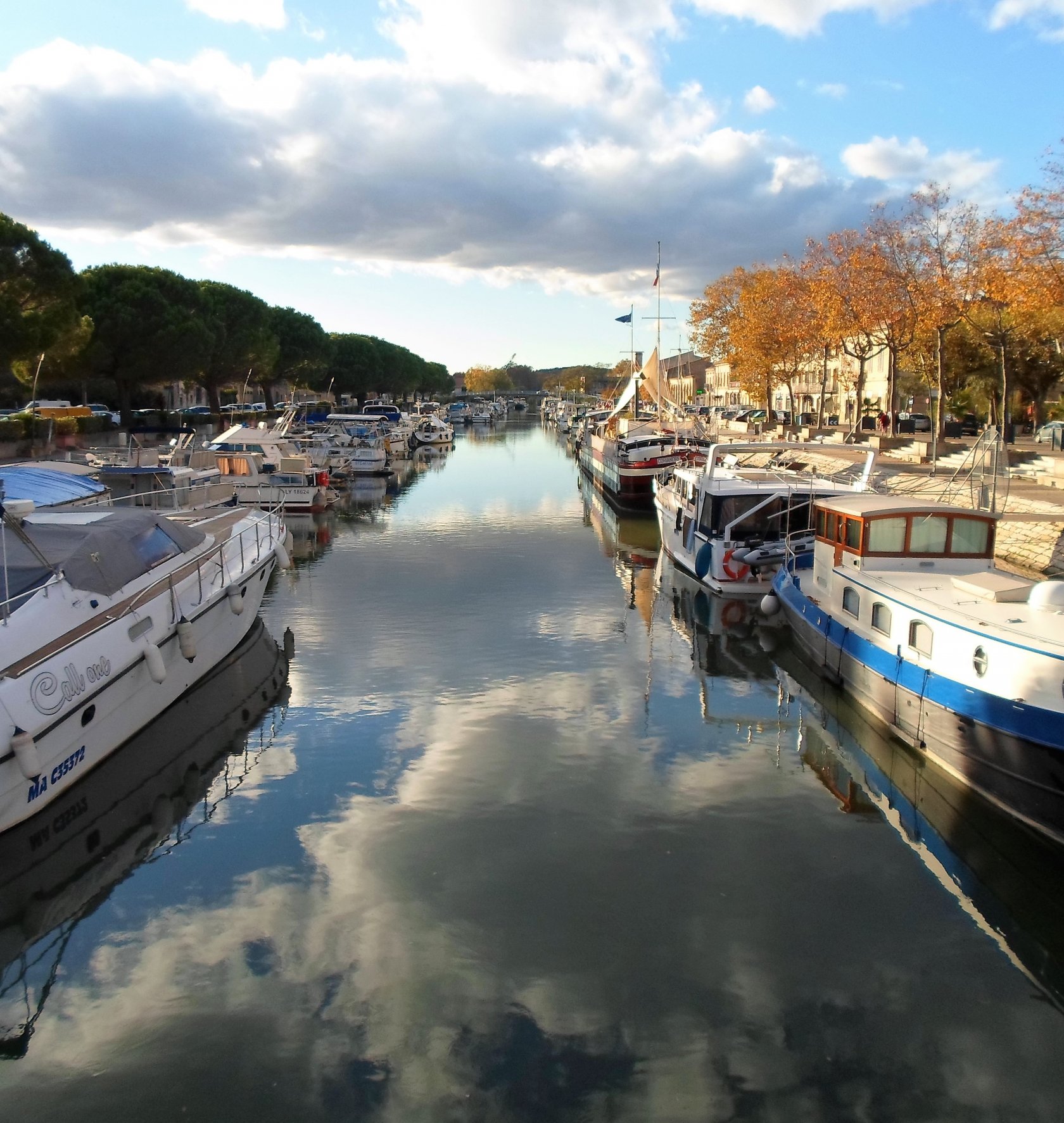 Fonds d'cran Bateaux Ports port de plaisance