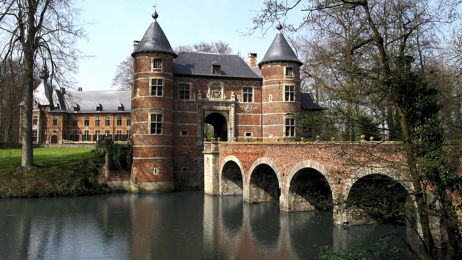 Wallpapers Trips : Europ Belgium Le château de Groot-Bijgaarden (Grand-Bigard)