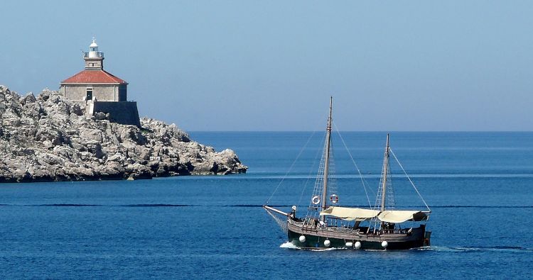 Fonds d'cran Voyages : Europe Croatie La pointe de Lapad