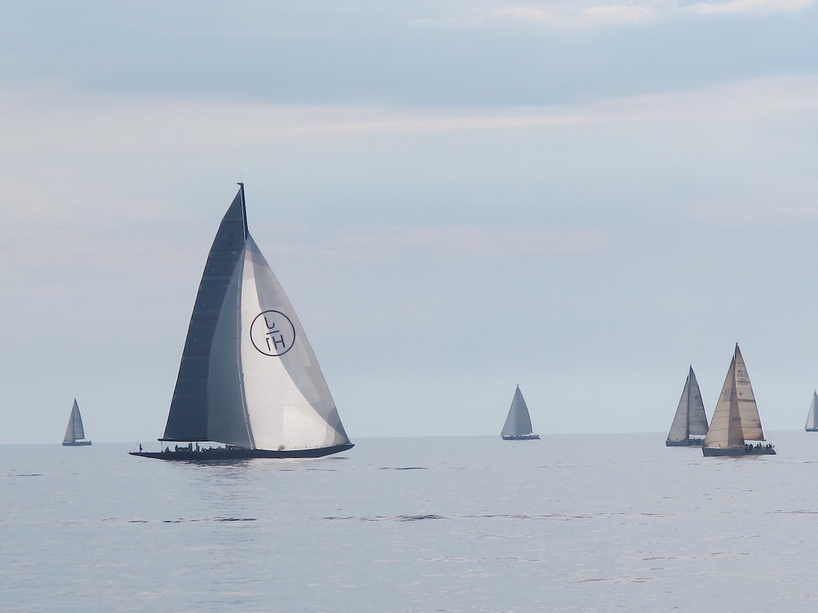 Fonds d'cran Bateaux Voiliers Class J Lionheart