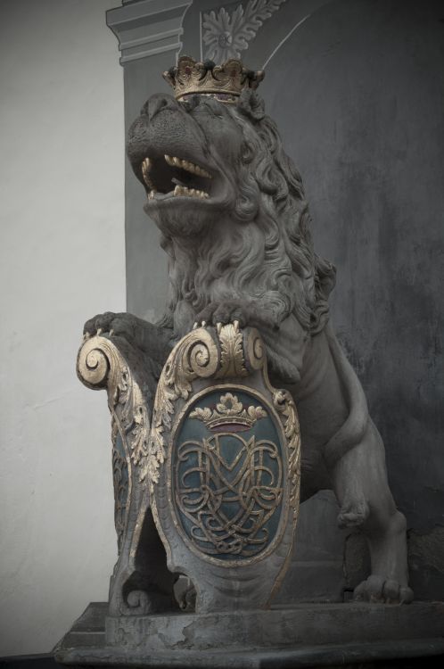 Wallpapers Constructions and architecture Statues - Monuments Schloss Weilburg Lion