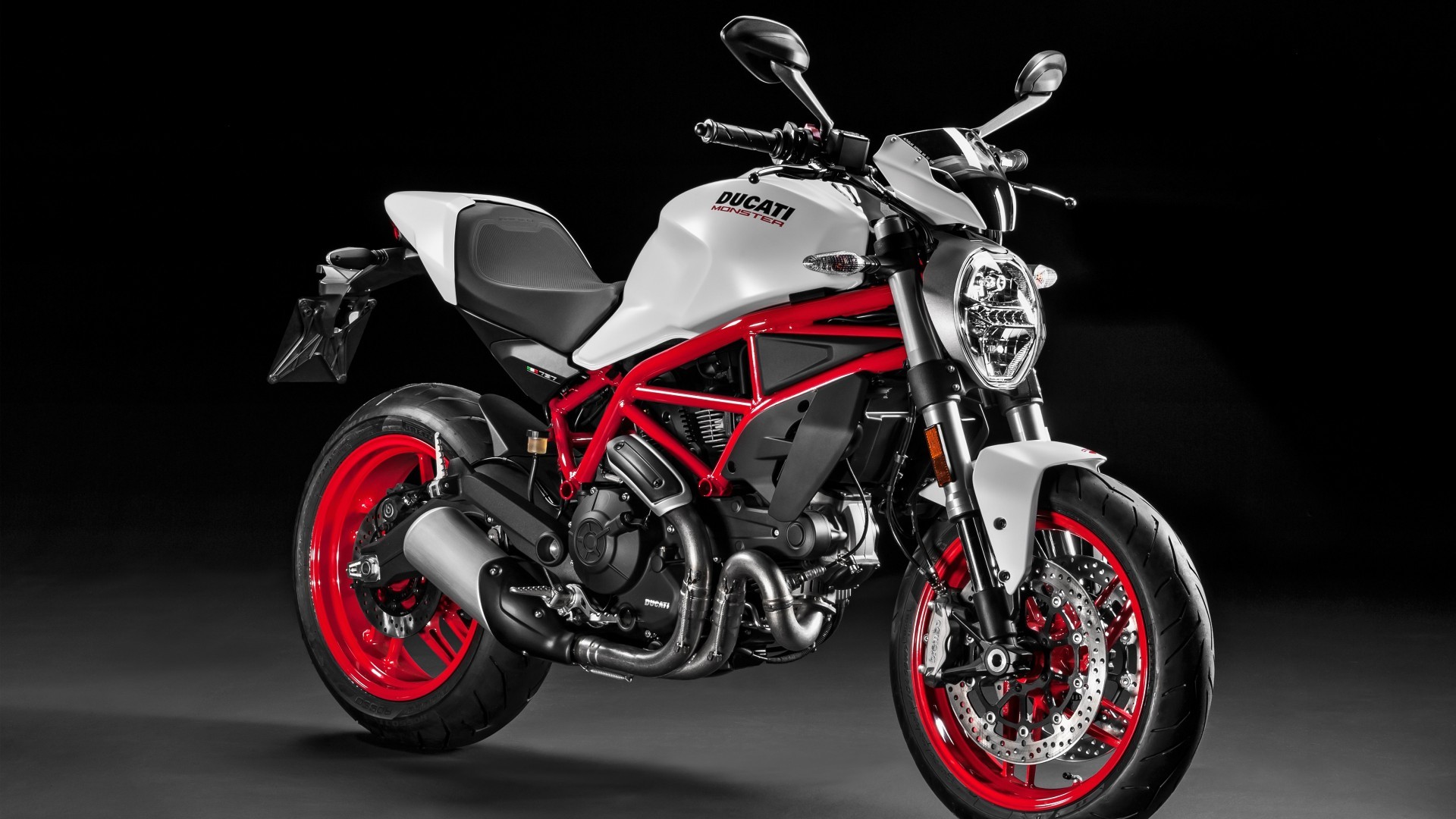 Fonds d'cran Motos Ducati 