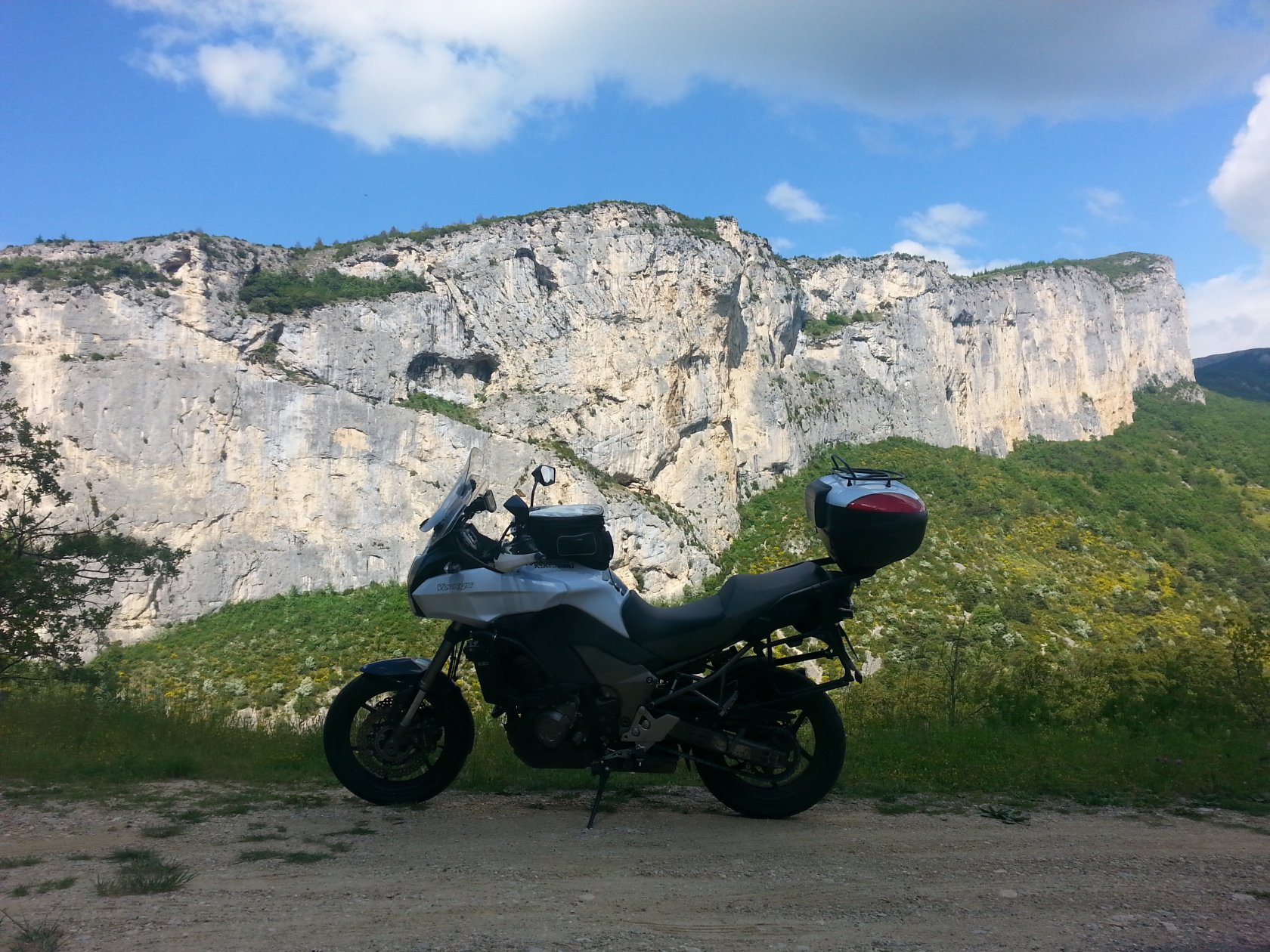 Fonds d'cran Motos Divers 