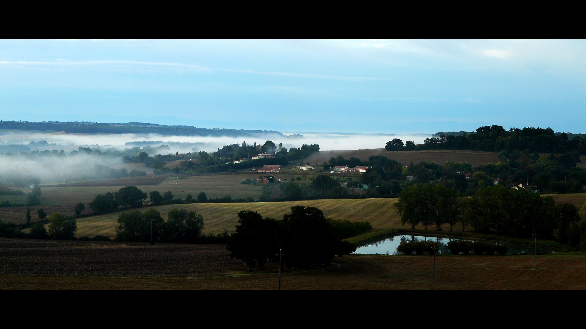 Fonds d'cran Voyages : Europe France > Midi-Pyrnes Le Gers au petit matin...