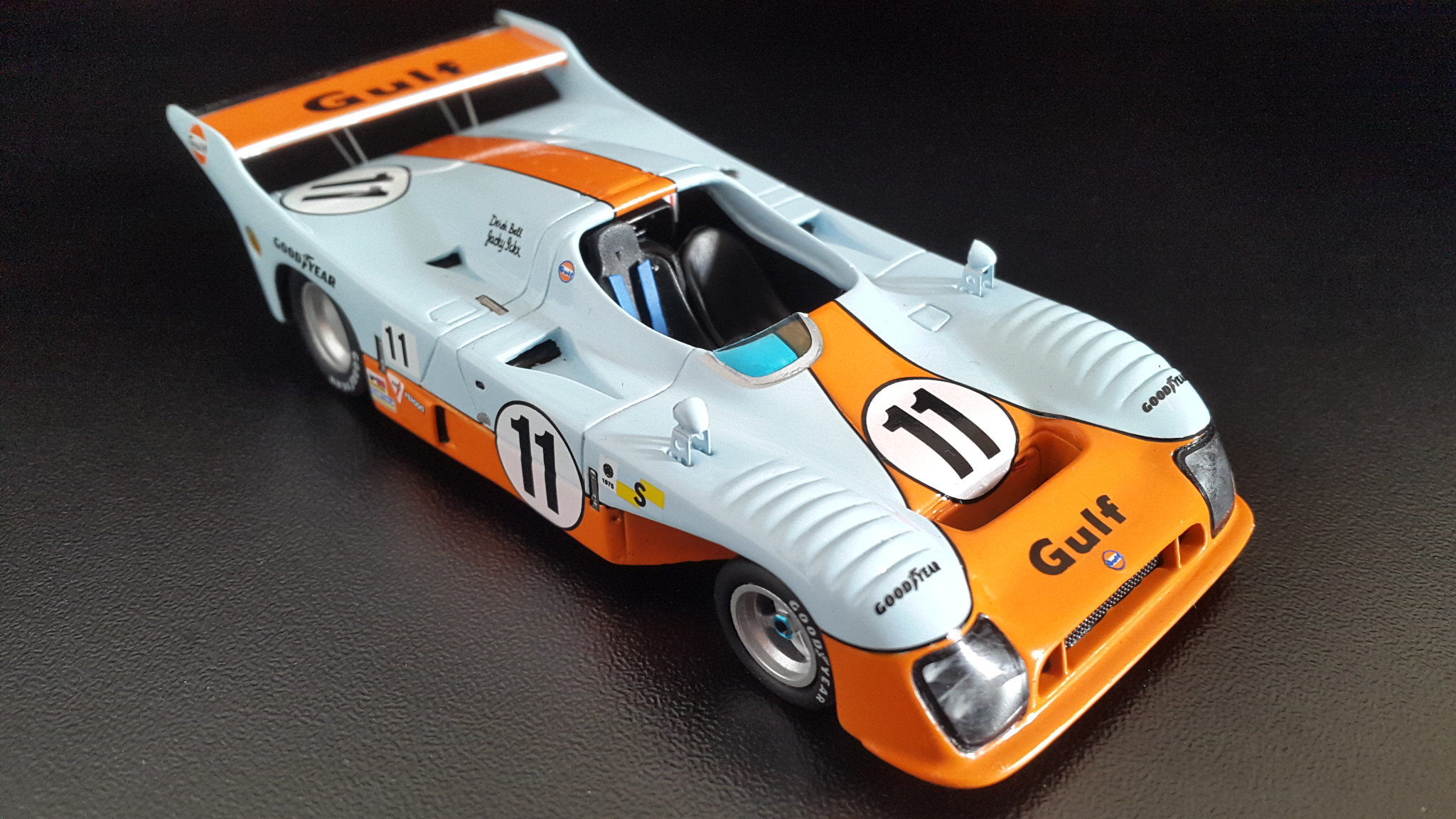 Wallpapers Cars Cars - Toys Mirage - Gulf GR8 gagnante édition 1975 des 24 Heures du Mans