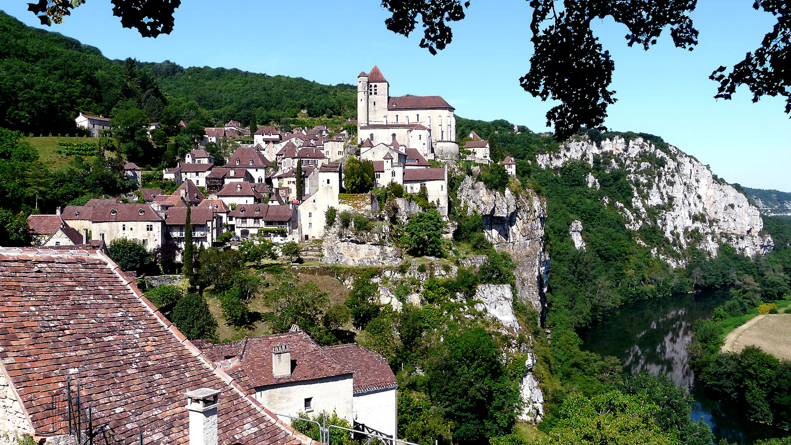 Fonds d'cran Voyages : Europe France > Midi-Pyrnes Saint-Cirq-Lapopie (Lot)