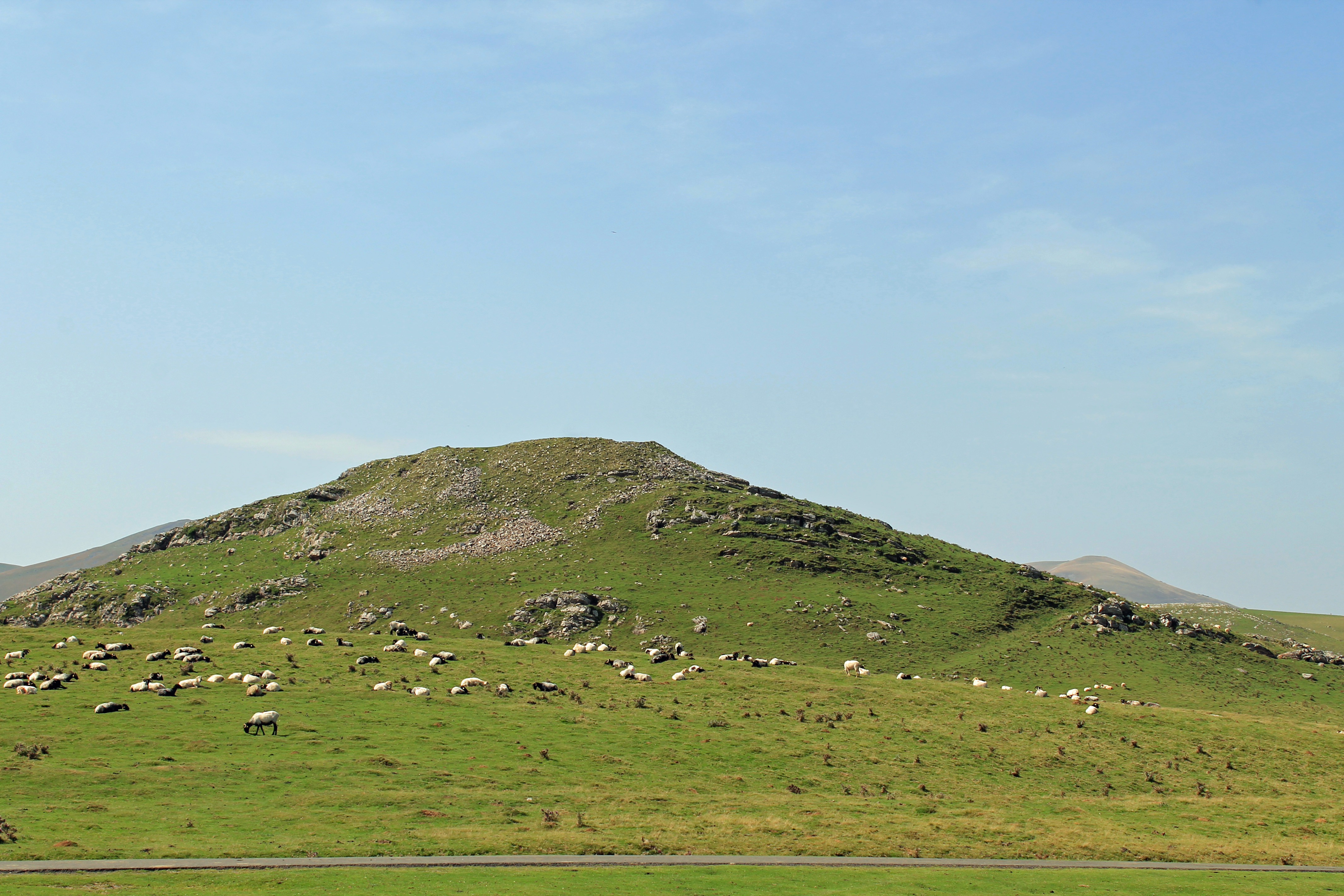 Wallpapers Nature Landscapes pays basque : sur le chemin de St Jacques de Compostelle