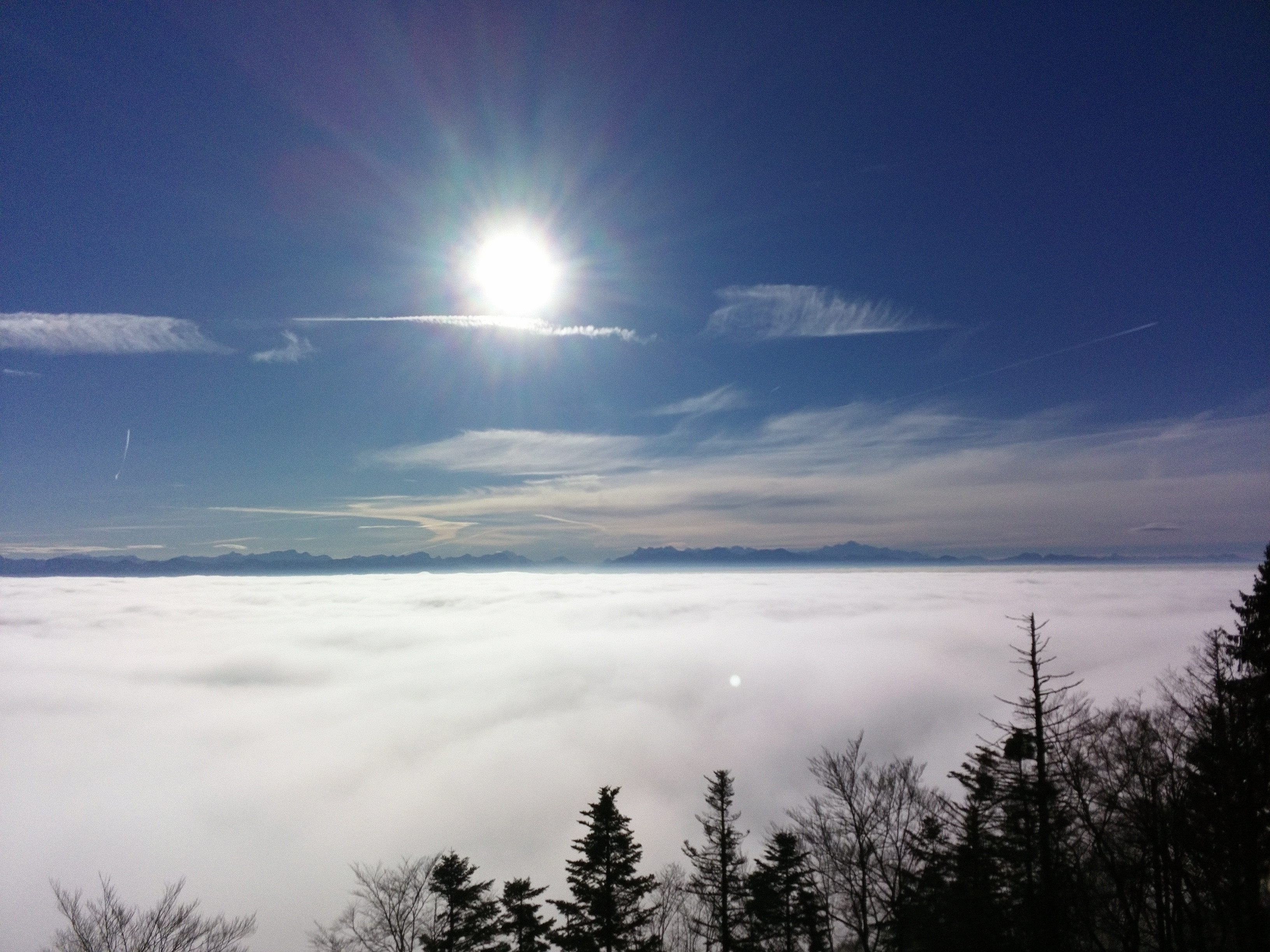 Fonds d'cran Nature Ciel - Nuages Slction 125me Anniversaire Yverdon Sainte-Croix