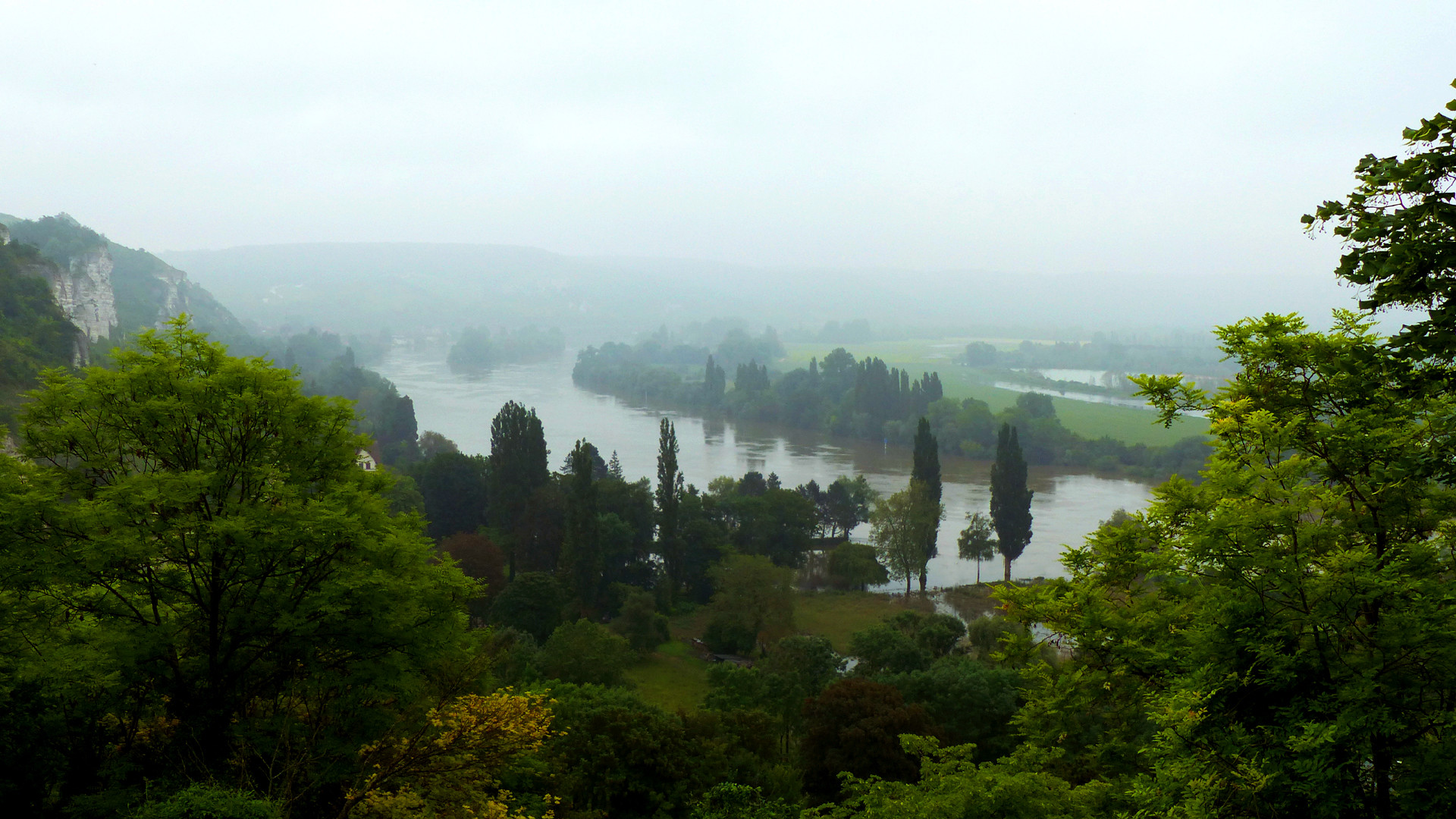 Wallpapers Nature Rivers - Torrents La Seine en forte crue