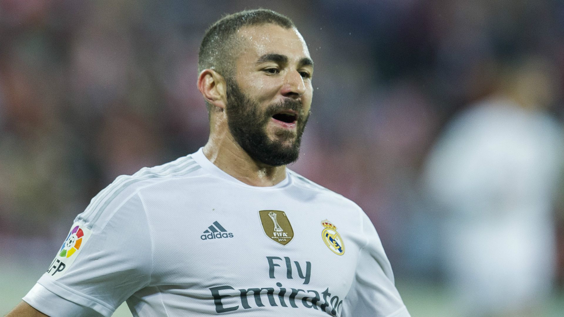 Fonds d'cran Sports - Loisirs Karim Benzema Karim Benzema