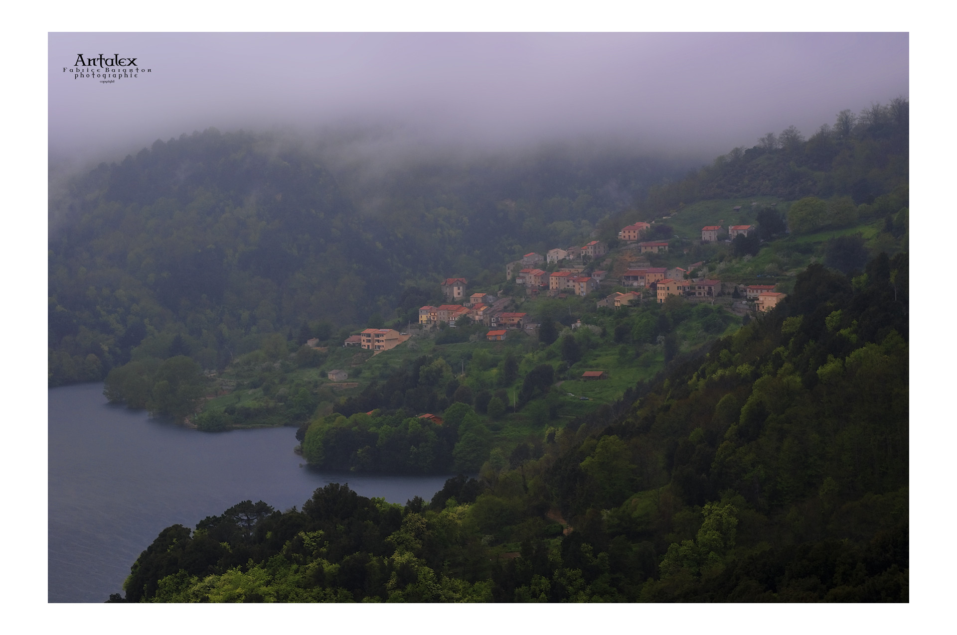 Fonds d'cran Voyages : Europe France > Corse Lac de Tolla