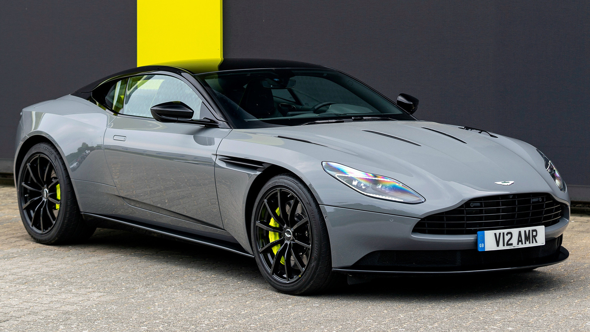 Fonds d'cran Voitures Aston Martin 