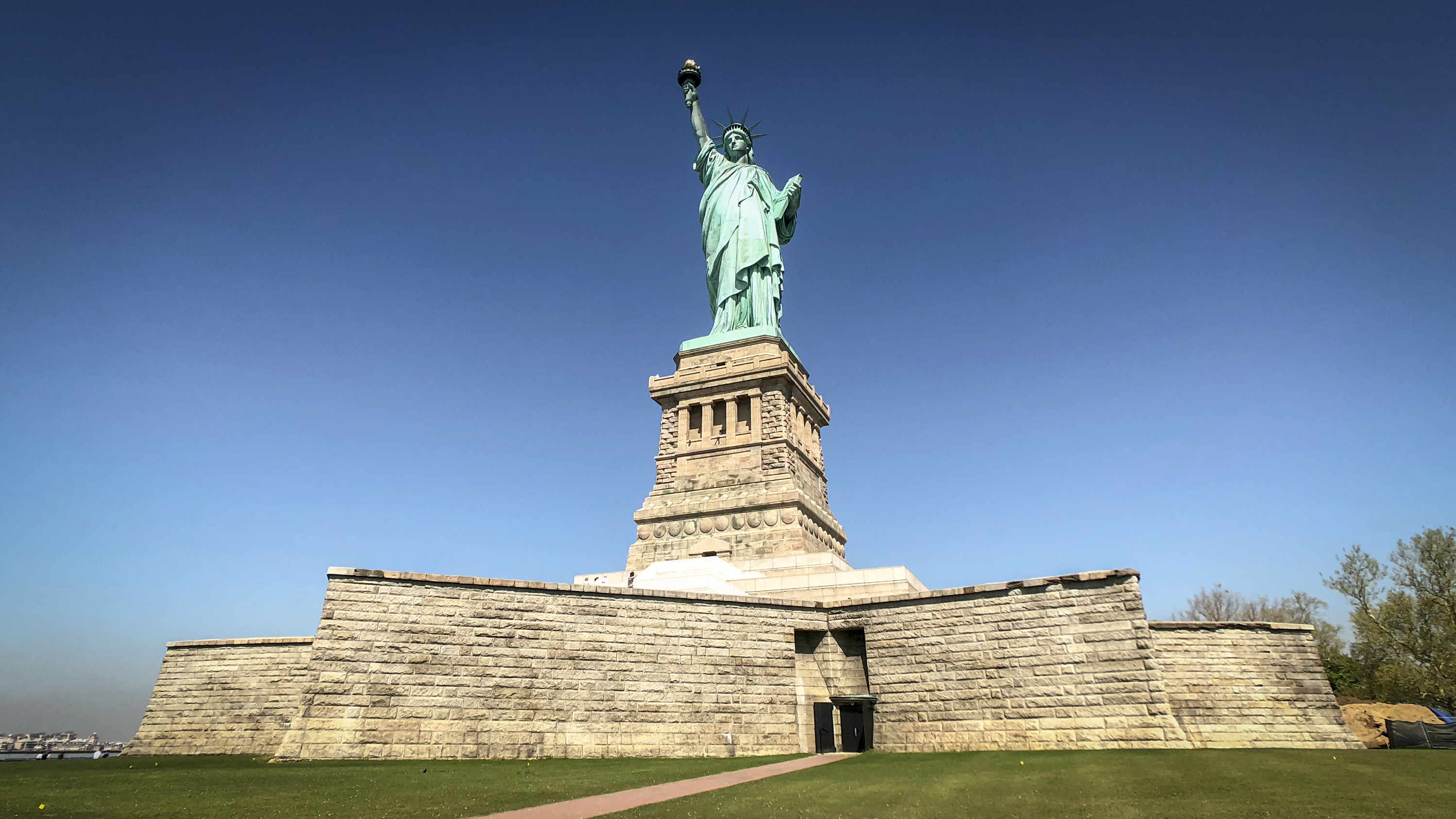 Fonds d'cran Voyages : Amrique du nord Etats-Unis > New York Statue de la liberté