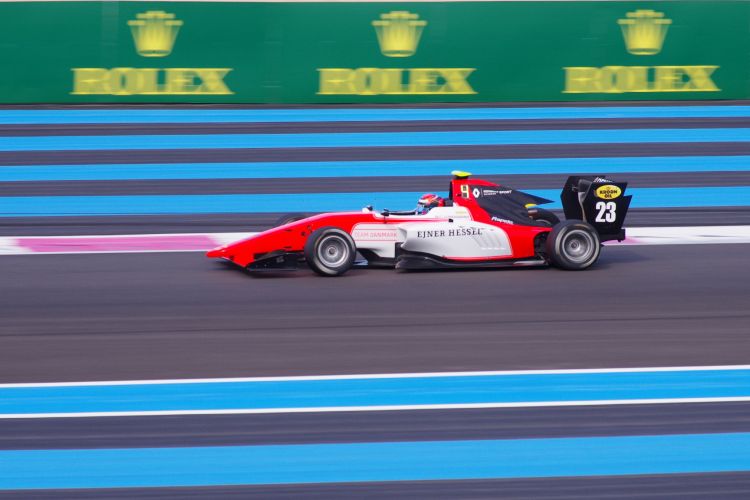 Fonds d'cran Voitures Formules 1 GP3 - circuit du Castellet