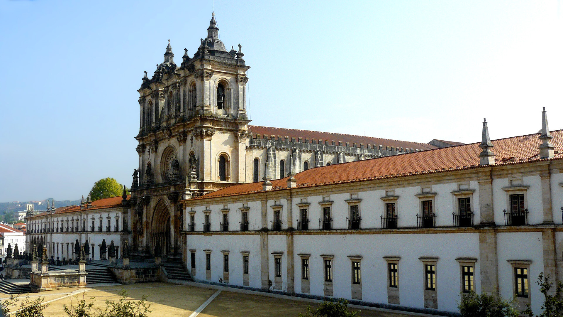 Fonds d'cran Voyages : Europe Portugal Le monastère d'Alcobaca