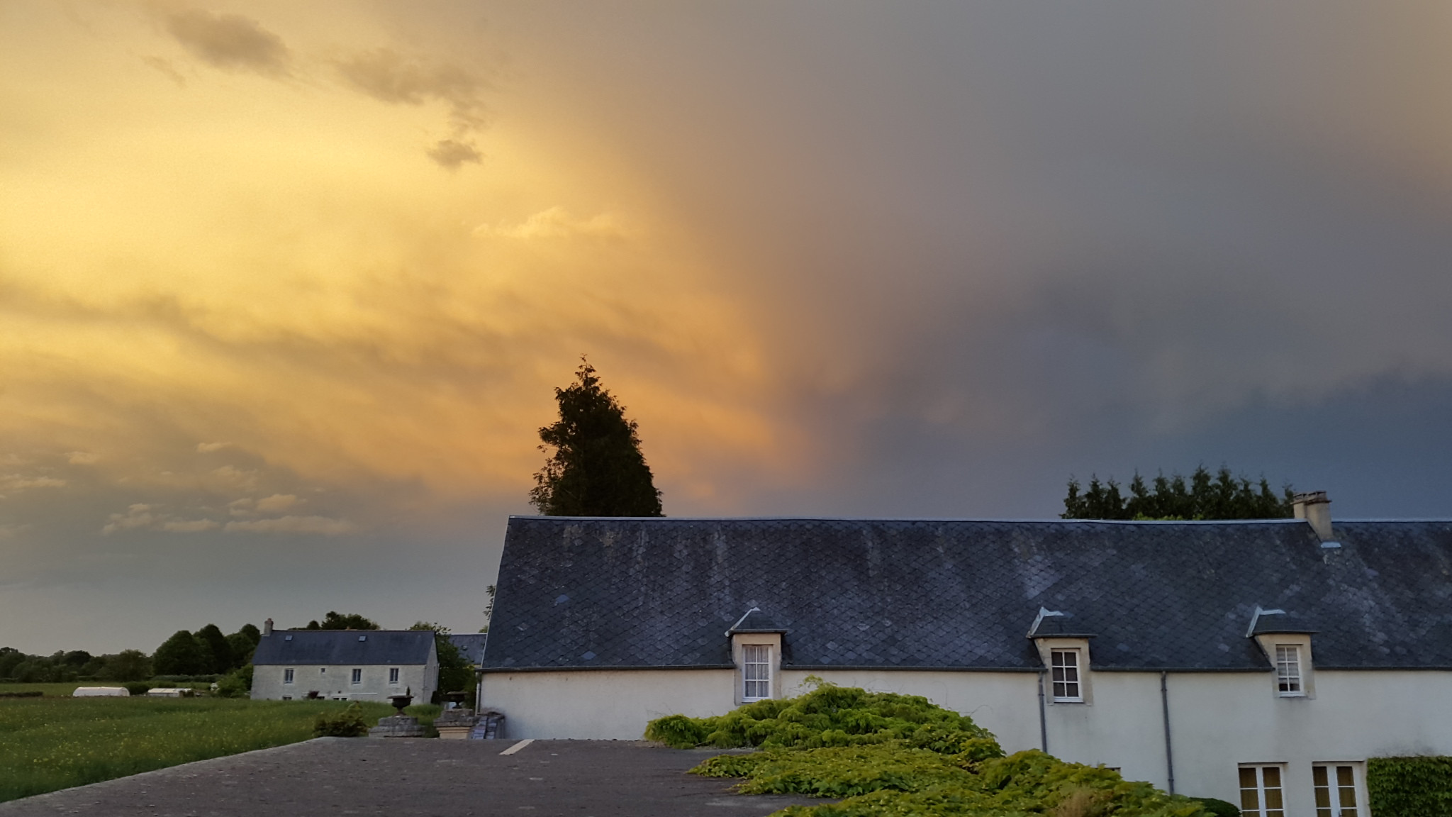 Fonds d'cran Nature Ciel - Nuages ciel - dégradé de couleurs