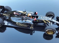  Voitures Lotus-Mercedes E23 Hybrid (2015 - Romain GROSJEAN)