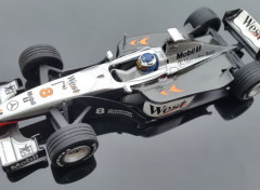  Cars McLAREN-Mercedes MP4-13 (1998 - Mika HAKKINEN) 