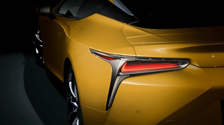 Fonds d'cran Voitures Lexus Wallpaper N465750