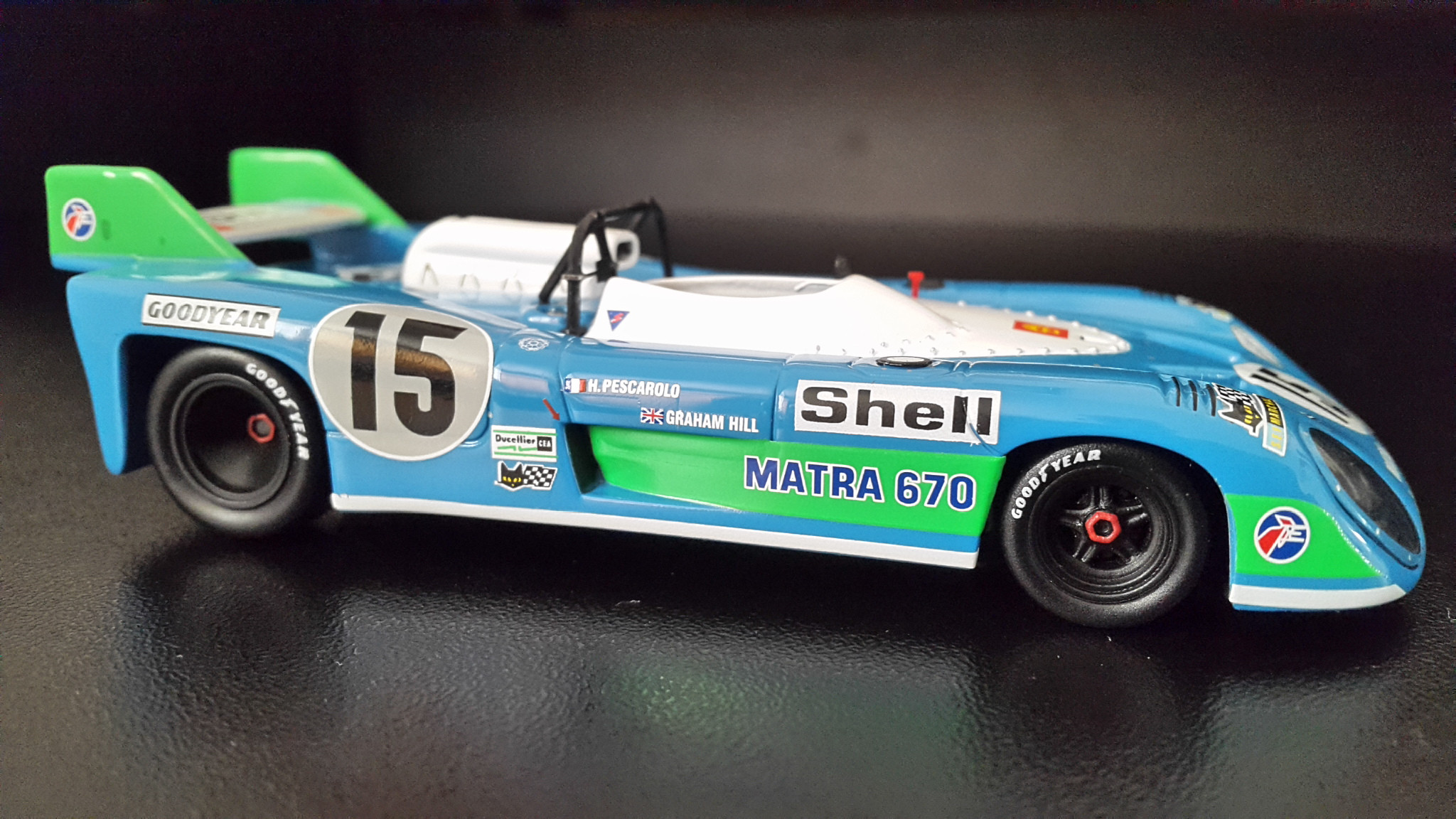 Fonds d'cran Voitures Voitures miniatures MATRA MS 670 (gagnante Le Mans 1972 - H.Pescarolo/G.Hill)