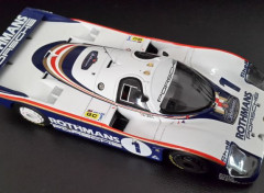  Voitures Porsche 956 (gagnante Le Mans 1982 - J.Ickx/D.Bell)