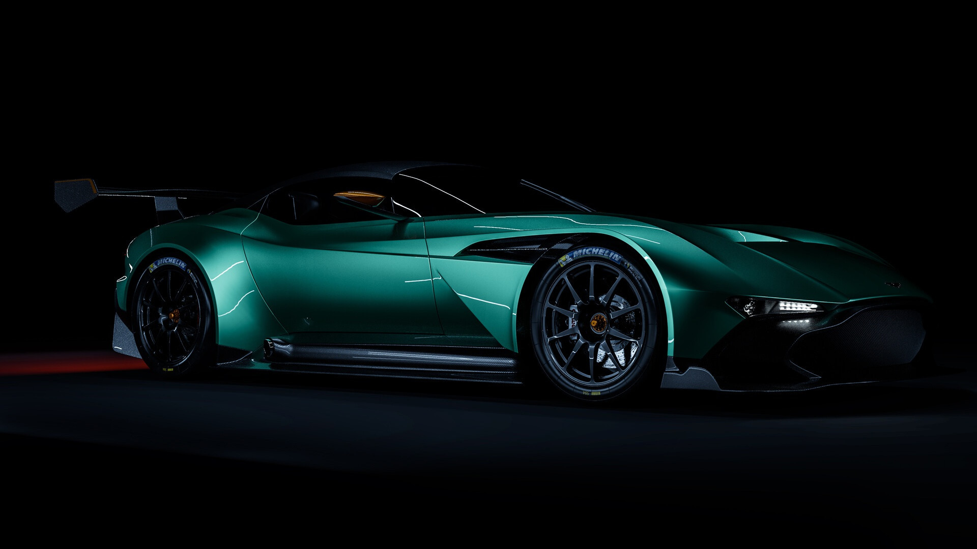 Fonds d'cran Voitures Aston Martin 