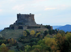  Constructions et architecture château féodal de Murol 