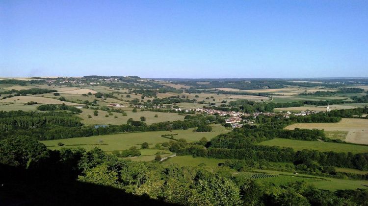 Wallpapers Nature Landscapes Vue panoramique de Vezelay (89)