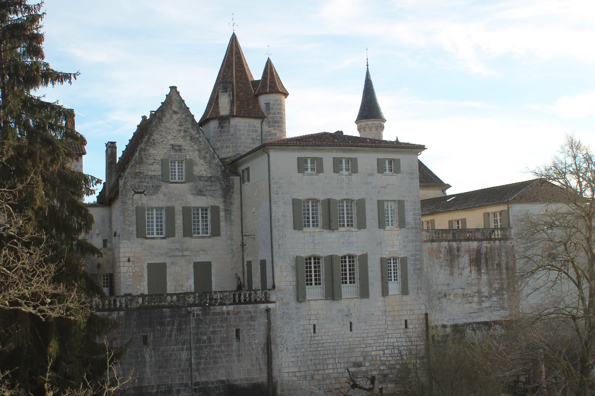 Fonds d'cran Constructions et architecture Chteaux - Palais chteau de Bourdeilles