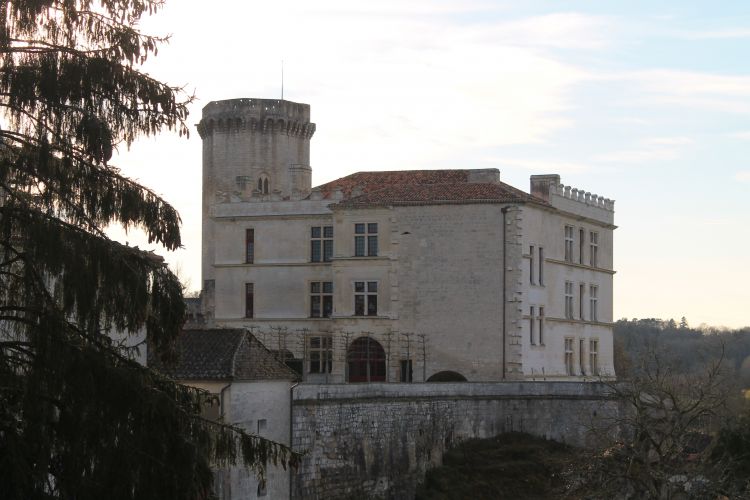 Fonds d'cran Constructions et architecture Chteaux - Palais chteau de Bourdeilles