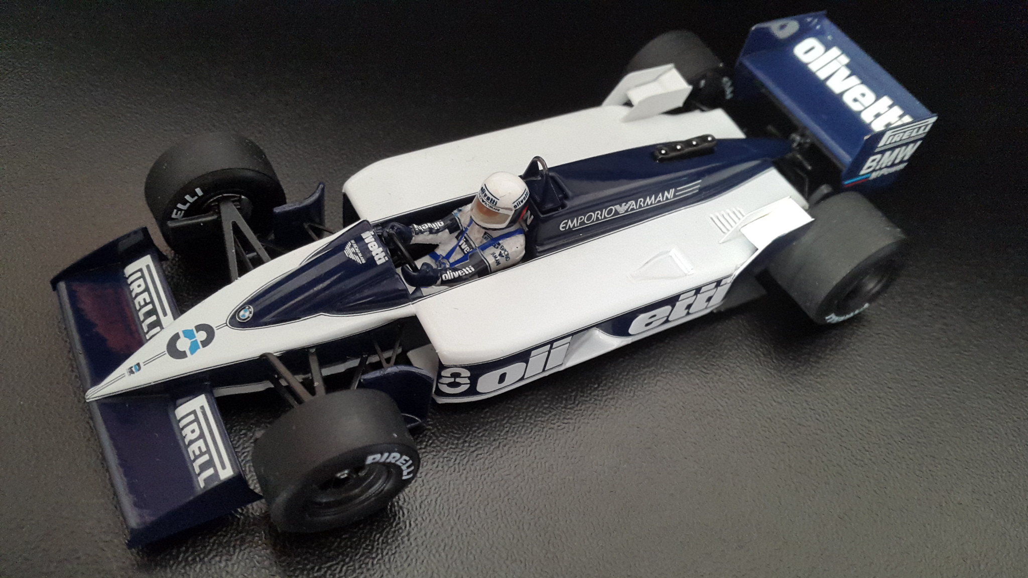 Fonds d'cran Voitures Voitures miniatures Brabham BT55 (GP Monaco 1986 - Elio de Angelis)