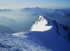 Fonds d'cran Nature Montagne enneigée