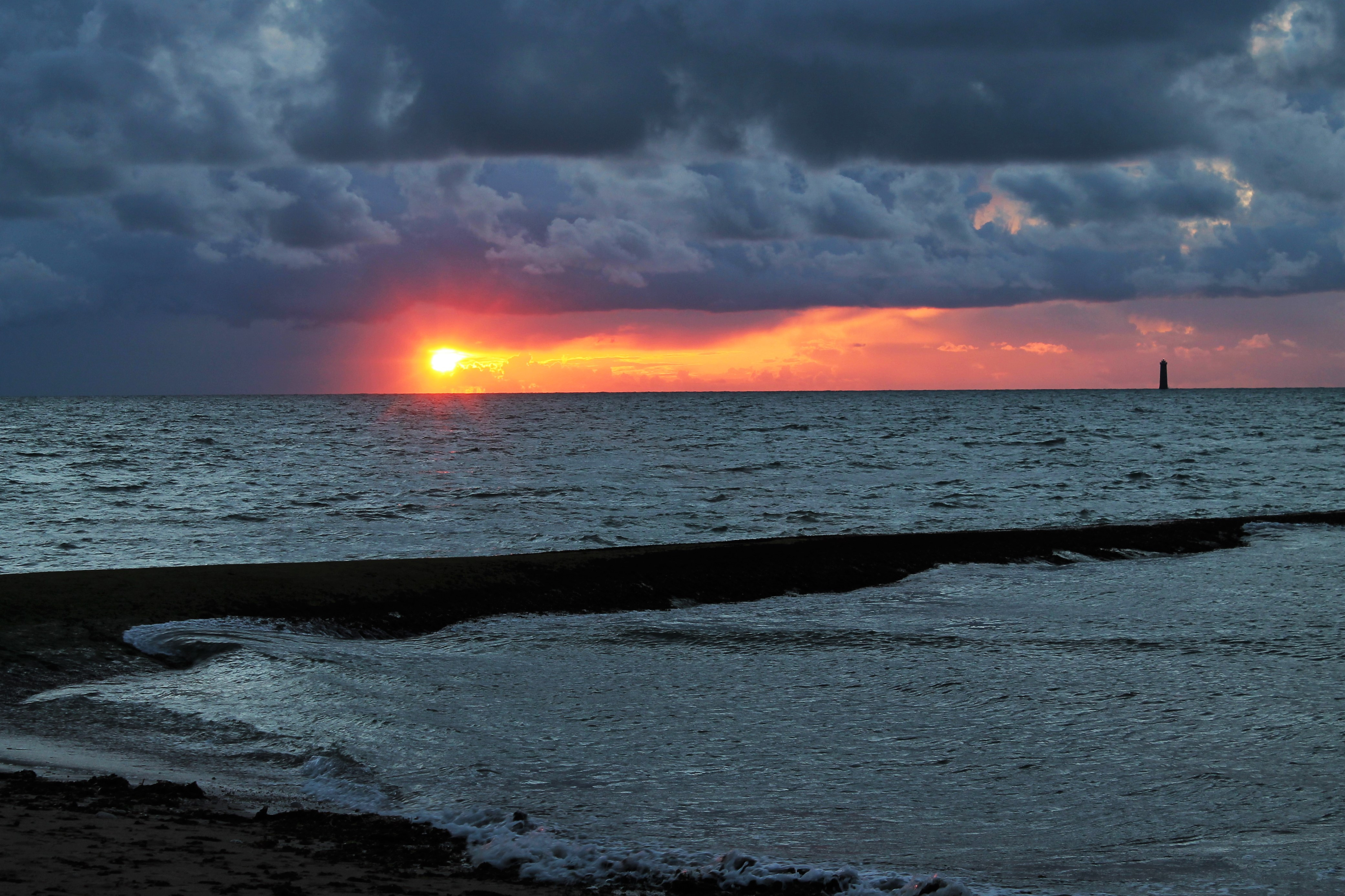 Fonds d'cran Nature Couchers et levers de Soleil 