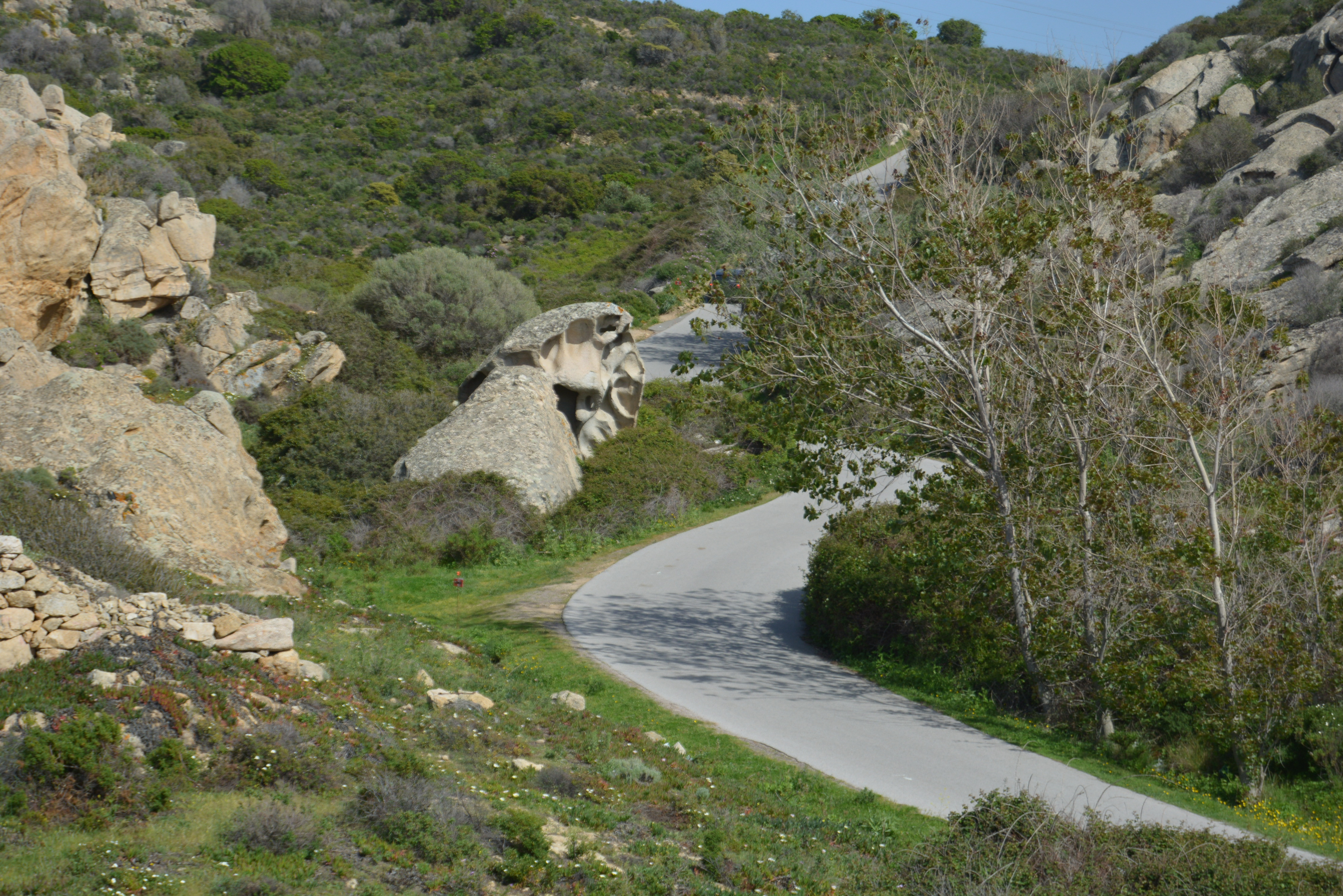 Wallpapers Nature Rocks - Stones - Sand Rocher de granit