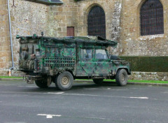  Transports divers VOITURE MILITAIRE