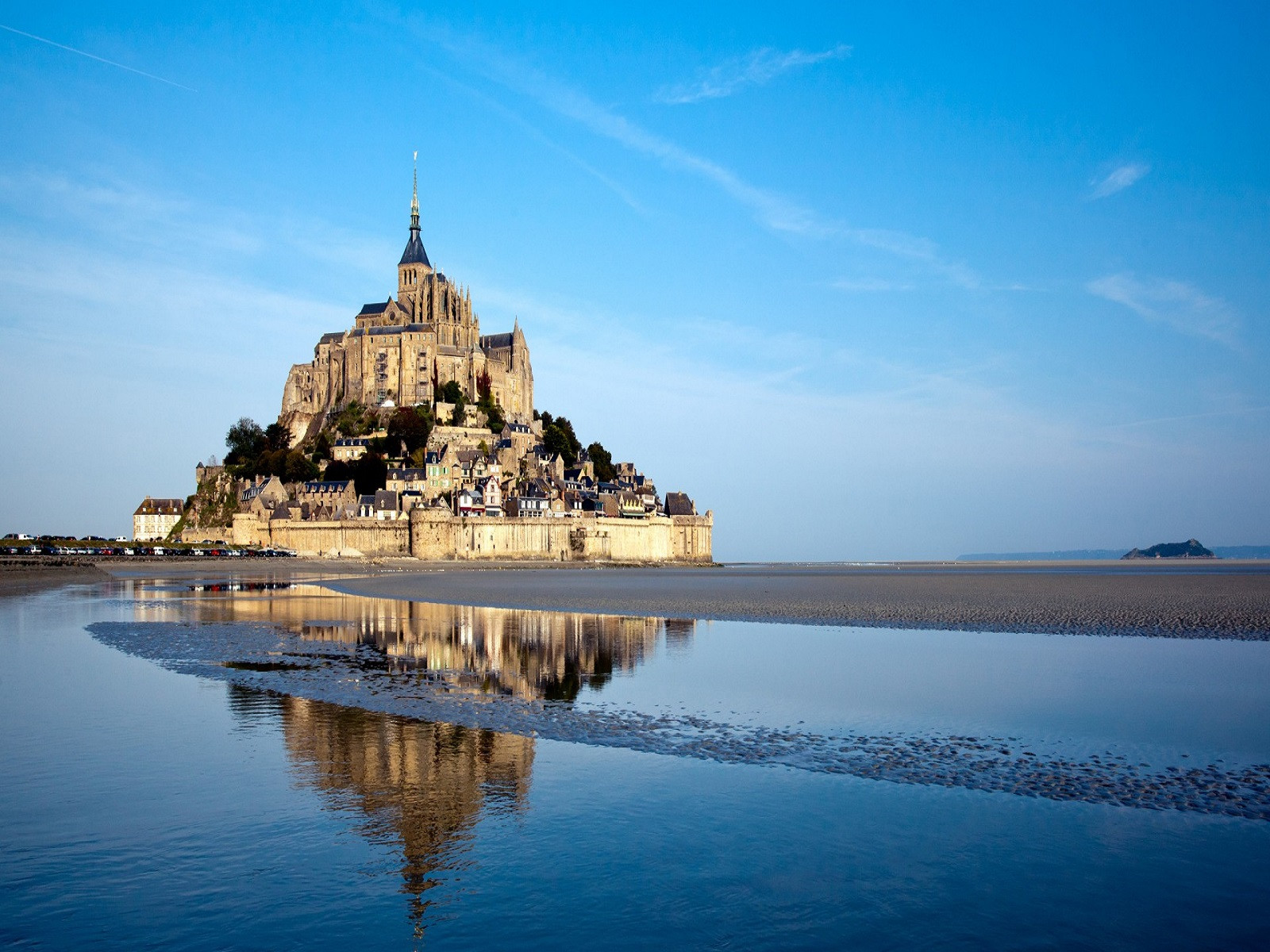 Fonds d'cran Voyages : Europe France > Normandie Mare basse au Mont-Saint-Michel