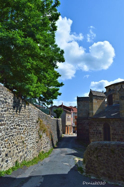 Wallpapers Constructions and architecture Religious Buildings LE MONASTIER SUR GAZEILLE