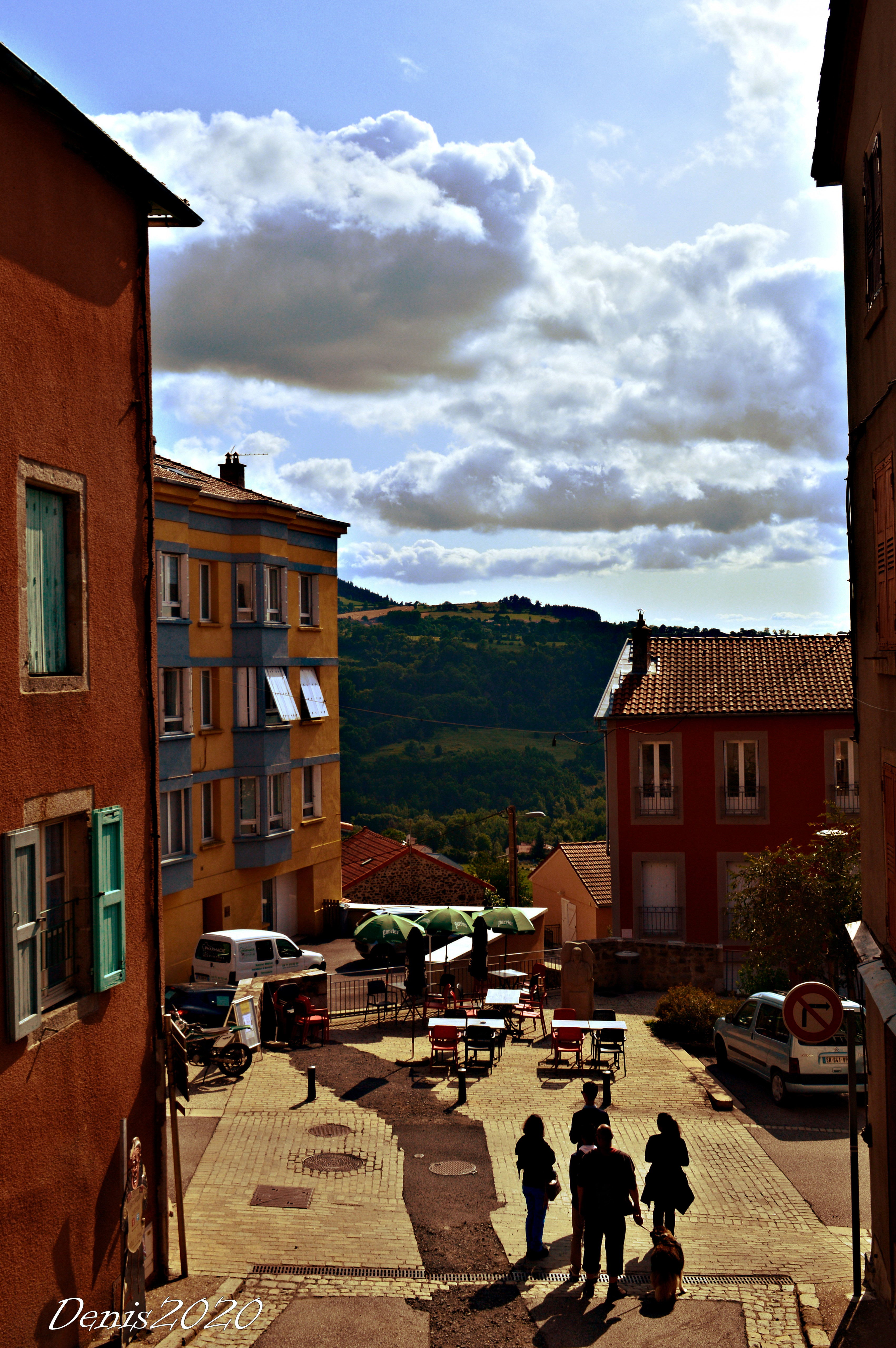 Fonds d'cran Constructions et architecture Villes - Villages LE MANASTIER SUR GAZEILLE