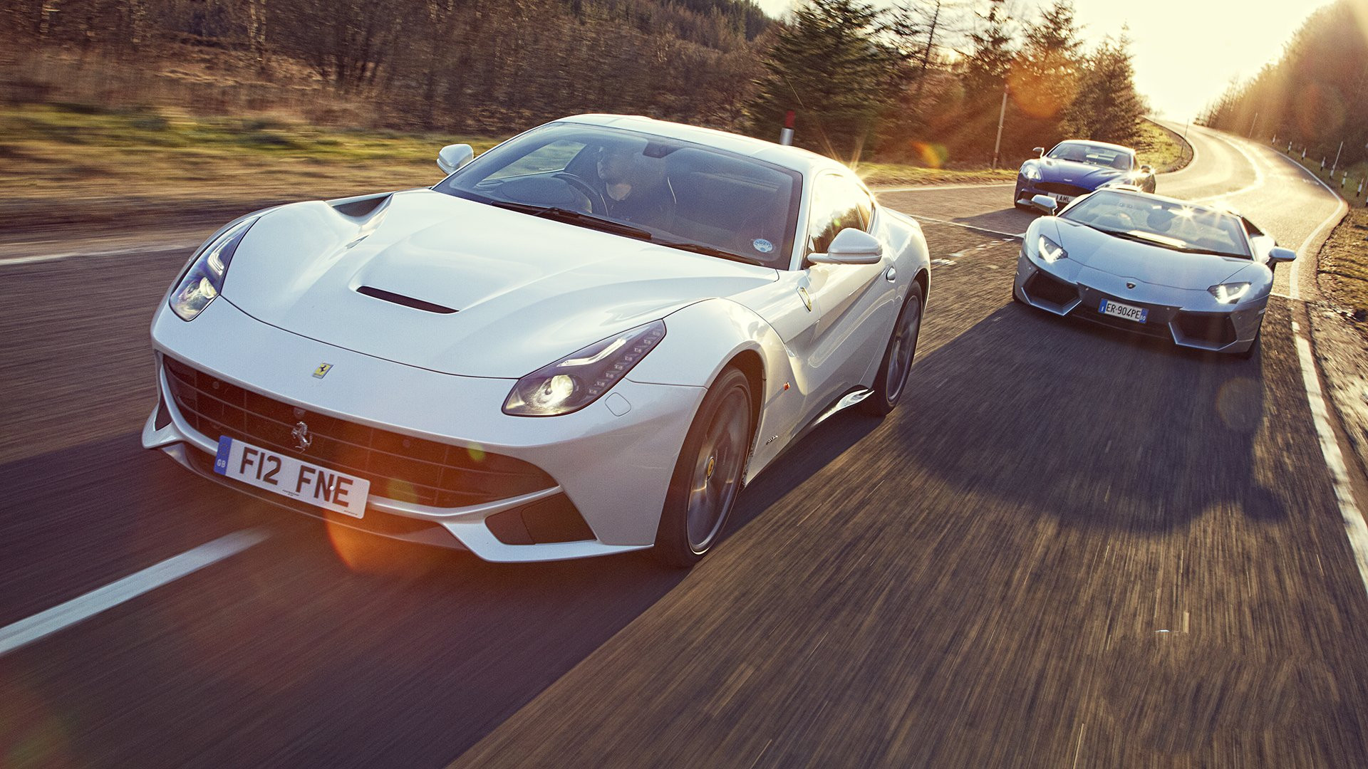 Wallpapers Cars Ferrari Ferrari F12 Berlineta, Lamborghini Adventador et Aston-Martin Vanquish