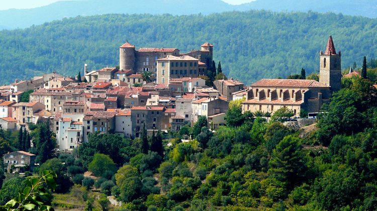 Fonds d'cran Voyages : Europe France > Provence-Alpes-Cte d'Azur Le village de Callian (Var)