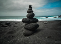  Nature Pile de caillous sur la plage