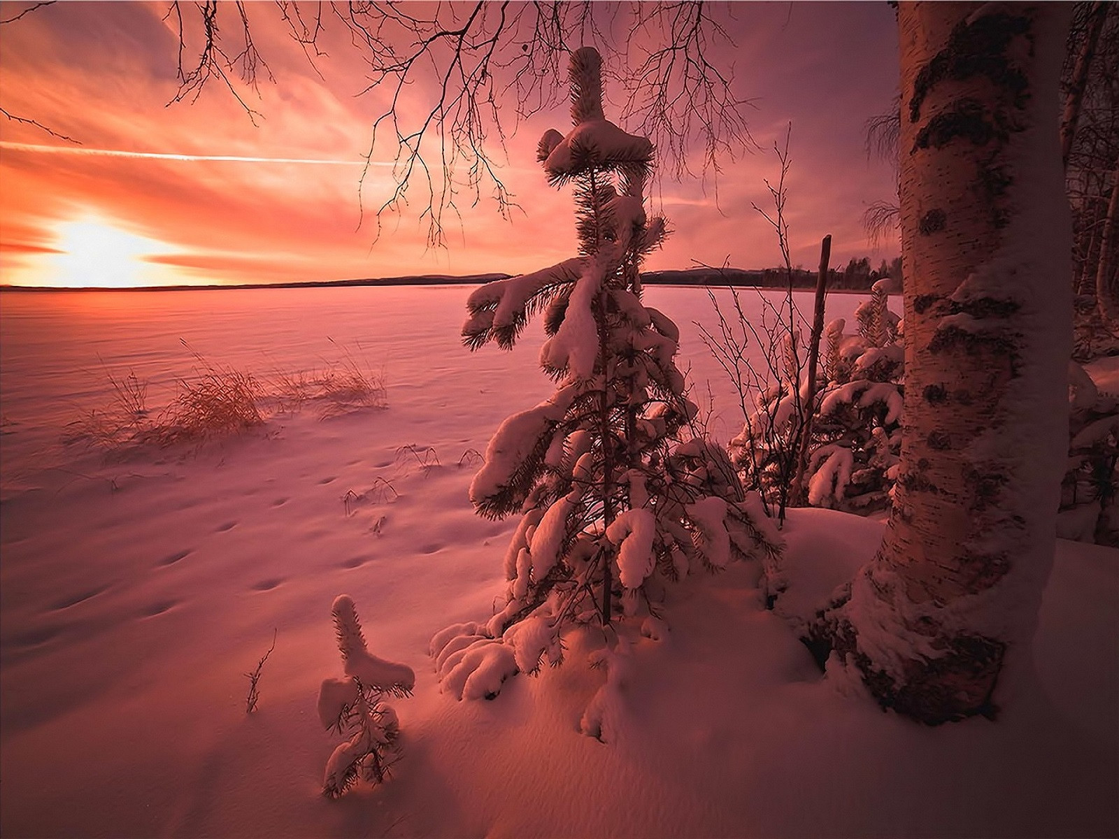 Fonds d'cran Nature Couchers et levers de Soleil Coucher de soleil neige