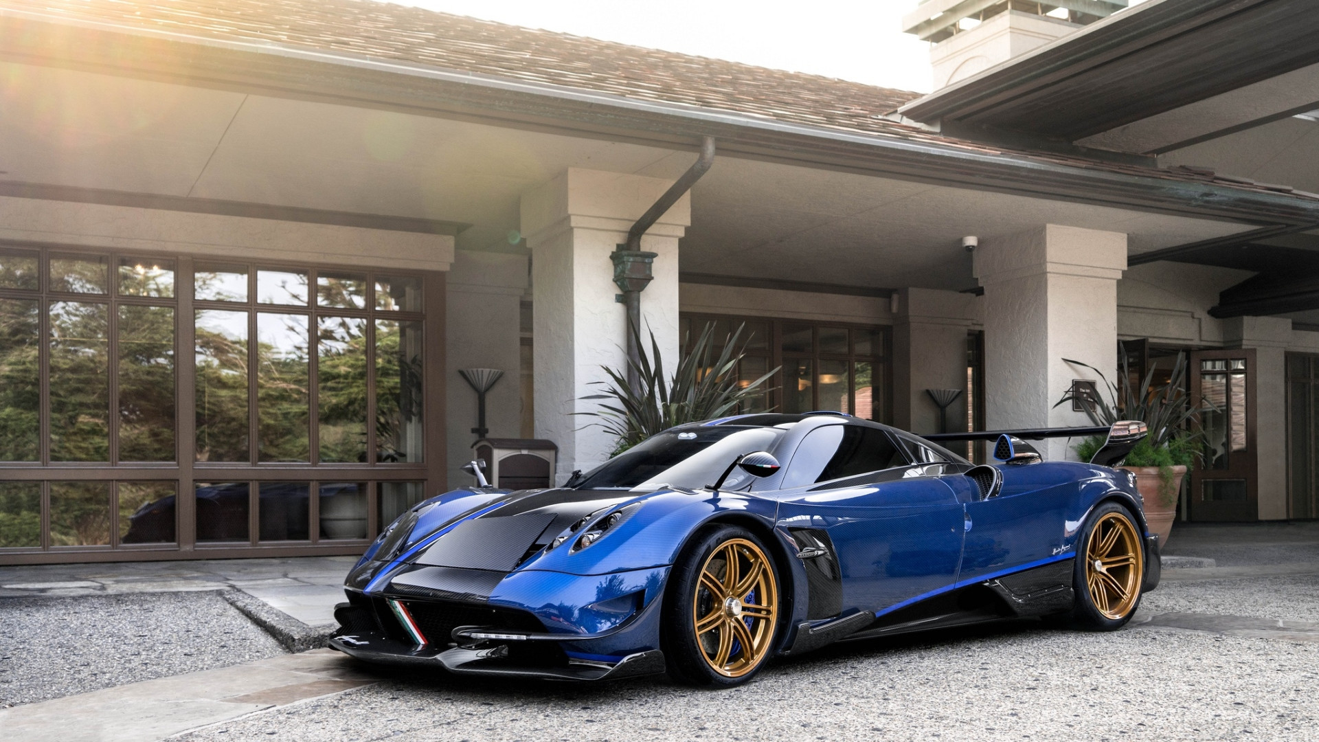 Fonds d'cran Voitures Pagani 