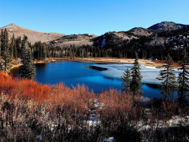 Fonds d'cran Nature Lacs - Etangs Lac en automne