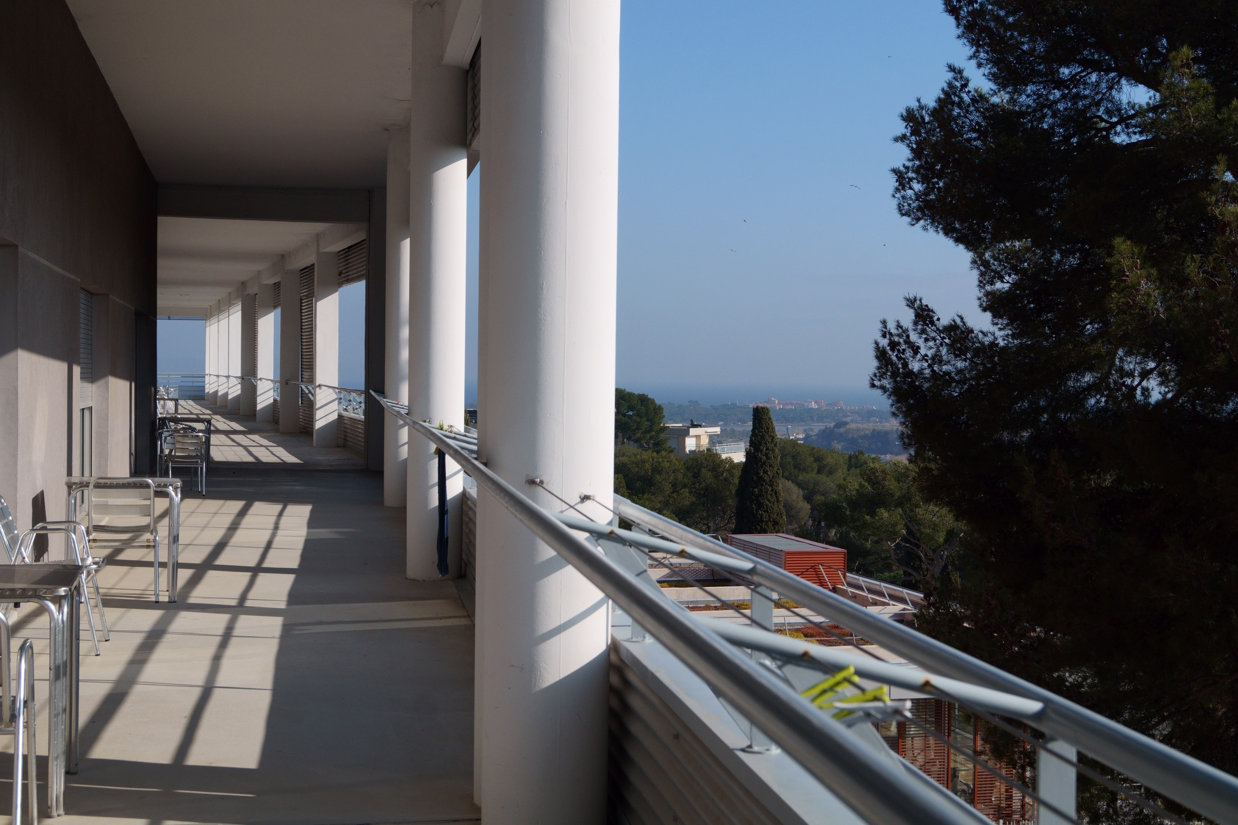 Fonds d'cran Nature Mers - Ocans - Plages mer vue du balcon